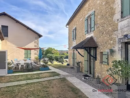 vente maison 8 pièces 207.92 m² à mussidan (24400)  345 000 €