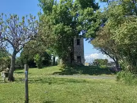 vente maison à mirambeau (17150) : à vendre / 202m² mirambeau