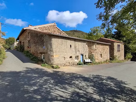 vente maison 6 pièces 268 m² à riols (34220)  350 000 €