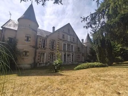 prestigieux château en vente chasseneuil-sur-bonnieure  france