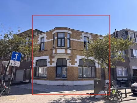 commercieel te koop in antwerpen met 4 slaapkamers
