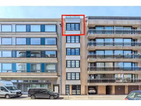 appartement te koop in oostende met 2 slaapkamers