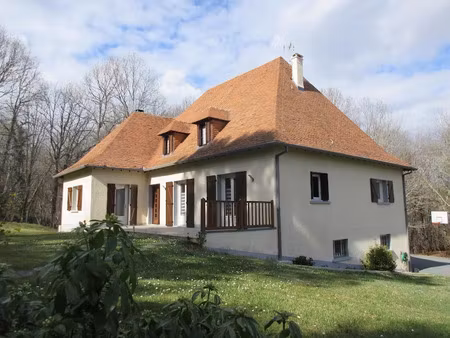 vente maison 9 pièces 260 m² à brantôme en périgord (24310)  395 000 €