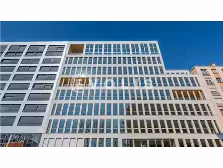 location bureaux 235m² à 2072m²