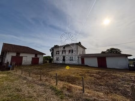 maison et ses dépendances  pomarez