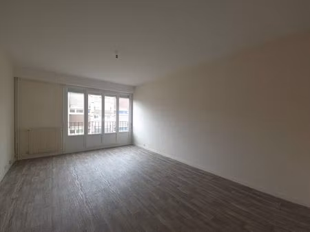location appartement 3 pièces  67.06m²  le havre