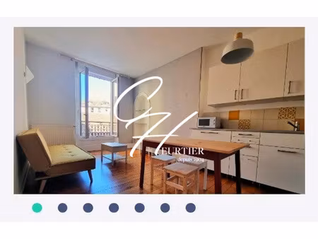 location appartement 2 pièces 37m2 grenoble 38000 - 608 € - surface privée
