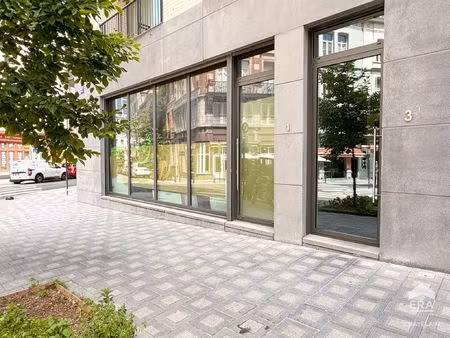 surface commerciale à vendre à rue du parlement 1 bruxelles (vbe47653)