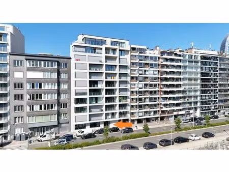 bureaux à vendre à quai de rome  27-29/002 glain (vbe47740)