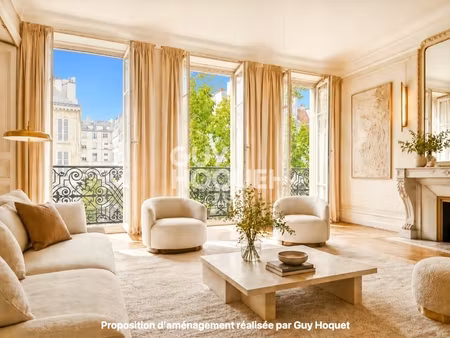 paris 10e – château d'eau / bd de strasbourg – familial 113 m² + 2 chambres de service – b
