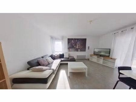 location appartement 3 pièces meublé 63m² tours 37100