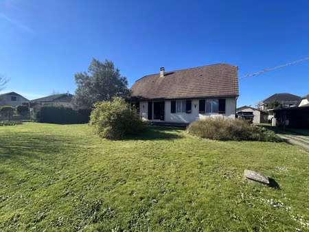 lagos a vendre maison de 90 m² terrain 1300 m²