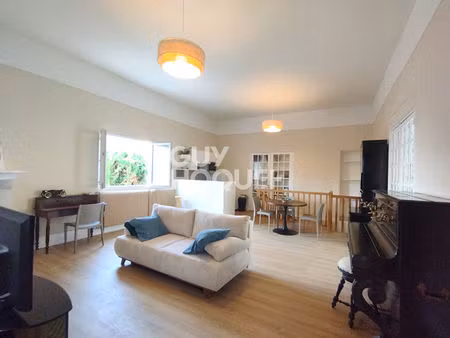 tres grand deux pieces meuble 70m2 vieux massy