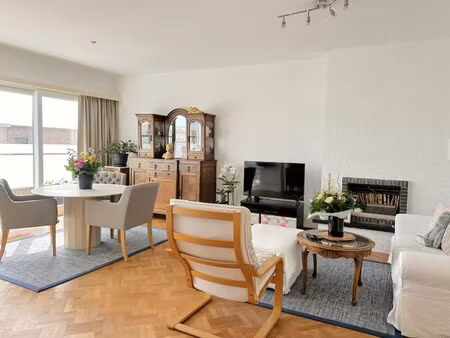 appartement te koop in aartselaar met 3 slaapkamers