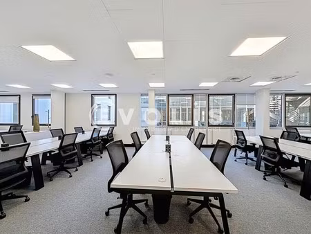 location bureaux 397 m² à 1 670 m²