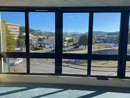 location bureaux saint priest en jarez 42270 210m²
