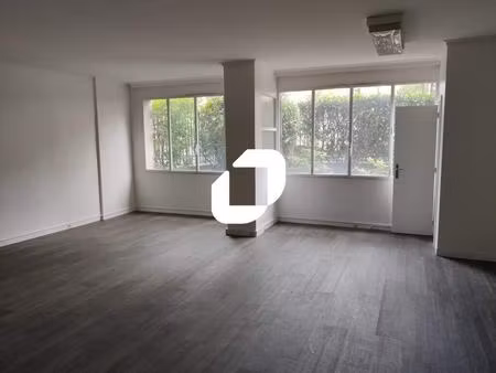 vente bureaux 56 m²