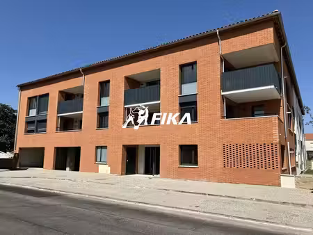 vente commerce eaunes 31600 55m²
