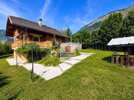 maison ugine 8 pièces 195 m2