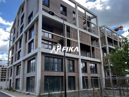 vente commerce 155 m²