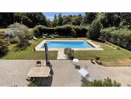 maison de prestige de 235 m2 en vente bellevigny  pays de la loire