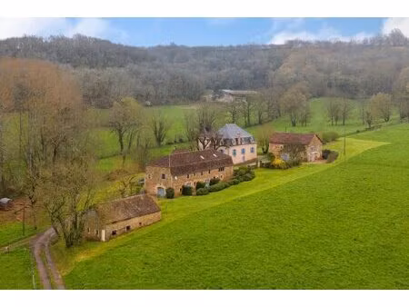 hameau privatif  maison de maître & gîtes de charme au coeur du lot