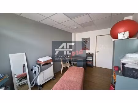 location local professionnel 19m² st nazaire 44600