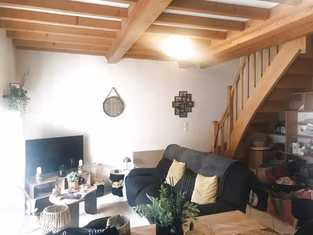 location appartement 3 pièces 47 m² à bourgoin-jallieu (38300)