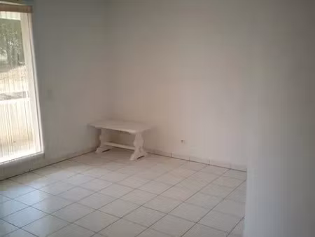 location appartement 2 pièces 47 m² à blaye (33390)