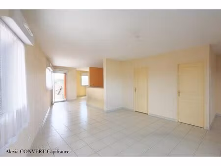 appartement à vendre 5 pièces garage+ cave + parking bourg en bresse (01)