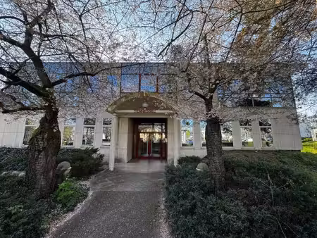location bureaux 105m²