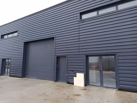 location local d’activités magny en vexin 95420 290m² à 1510m²