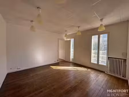 location locaux professionnels 3 pièces 45.02 m² à sevres (92310)  1 100 €