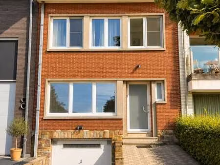 155m²   3a30  3 ch