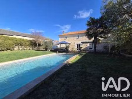 vente maison piscine à sainte-verge (79100) : à vendre piscine / 290m² sainte-verge