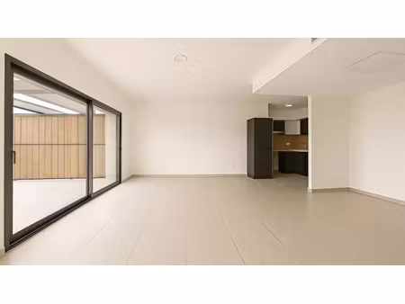 maison de luxe à louer à beausoleil