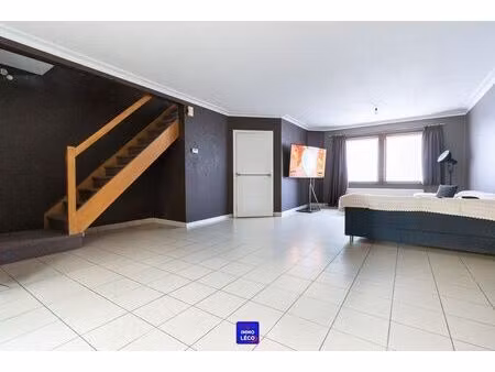 immeuble de rapport à vendre avec garage et 3 chambres   mouscron (vbe47885)