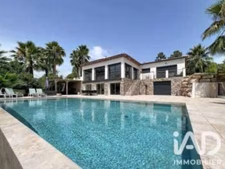 vente maison piscine à roquebrune-sur-argens (83380) : à vendre piscine / 400m² roquebrune