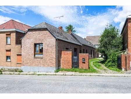 maison à vendre avec garage   angre (vbe48099)