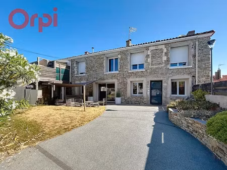 vente maison 6 pièces 235 m² à talmont-saint-hilaire (85440)  573 600 €