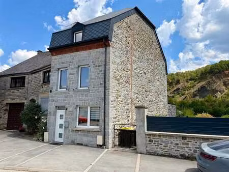 aubrives (fr): maison 3 chambres rénovée avec jardin