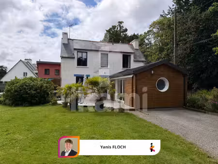 jolie maison avec dépendances
