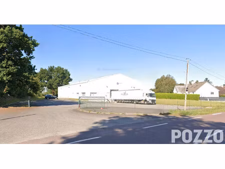 location local commercial