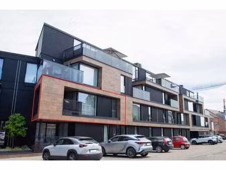 modern appartement in hartje sint-truiden