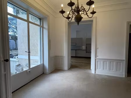location maison 11 pièces