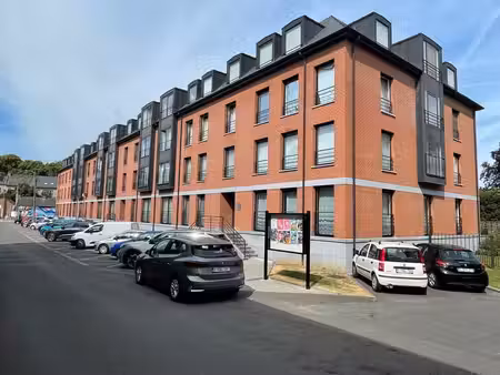 bel appart de 61 m³ 1ch avec cave et parking