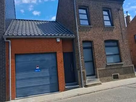 spacieuse maison 3 façades rénovée – 3 ch  garage et jardin