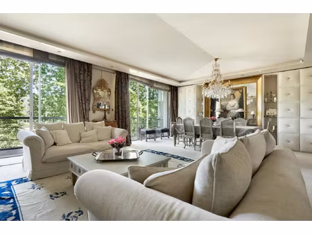 appartement de luxe à vendre dans le quartier tête d'or-foch-vitton