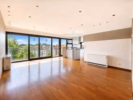 !new! lumineux 2 ch. avec terrasses & parking