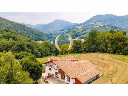 vente maison 8 pièces 200 m² à louhossoa (64250)  1 200 000 €